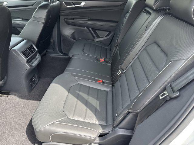 new 2024 Volkswagen Atlas Cross Sport car, priced at $49,086