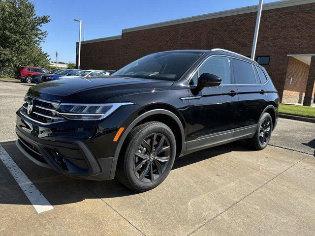 new 2024 Volkswagen Tiguan car, priced at $32,803