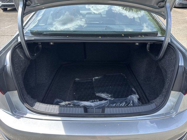 new 2025 Volkswagen Jetta car