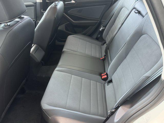 new 2025 Volkswagen Jetta car