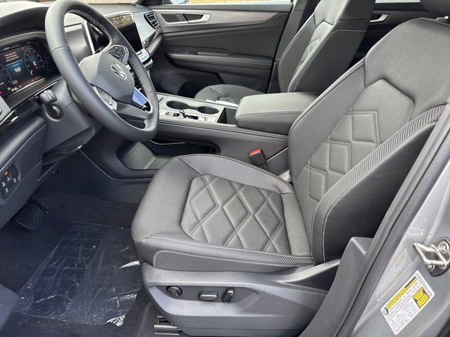 new 2026 Volkswagen Atlas Cross Sport car, priced at $39,901