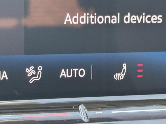 new 2025 Volkswagen Tiguan car, priced at $33,192