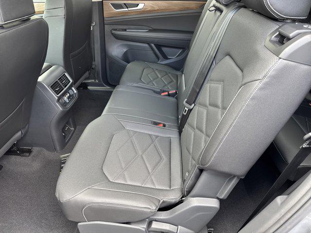 new 2026 Volkswagen Atlas car, priced at $46,986