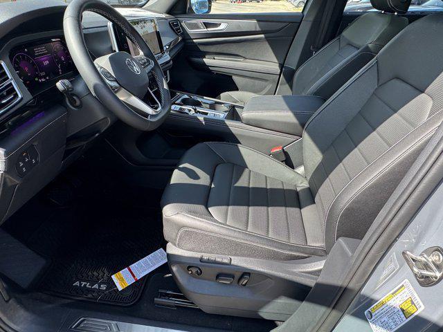 new 2025 Volkswagen Atlas Cross Sport car, priced at $45,323