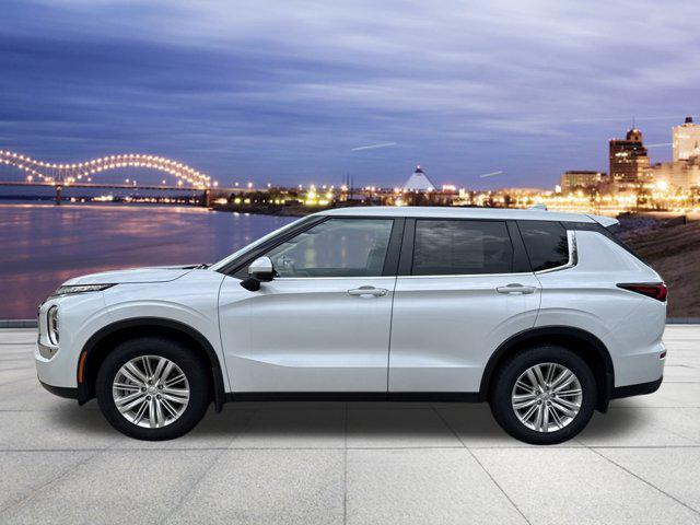 used 2024 Mitsubishi Outlander car, priced at $21,999