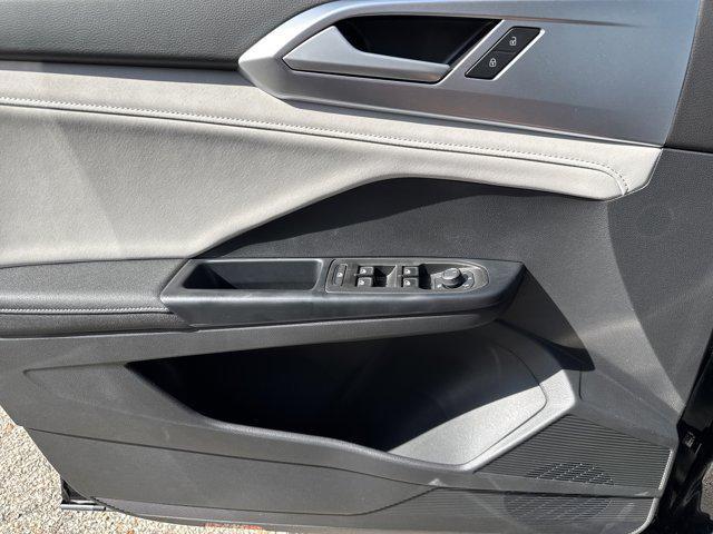 new 2025 Volkswagen Taos car, priced at $28,247