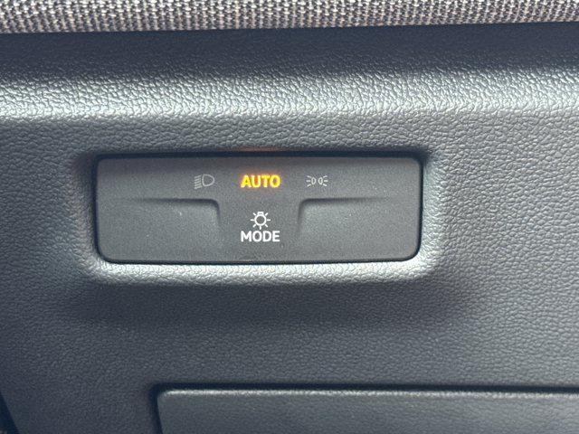 new 2025 Volkswagen Tiguan car, priced at $30,404