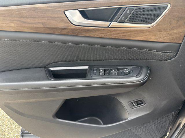 used 2024 Volkswagen Atlas car, priced at $29,999