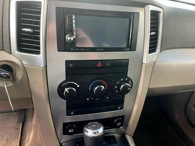 used 2009 Jeep Grand Cherokee car, priced at $7,950
