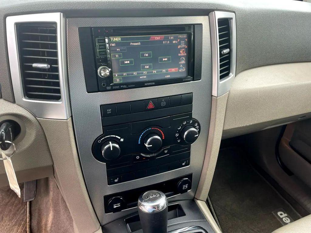 used 2009 Jeep Grand Cherokee car, priced at $7,950