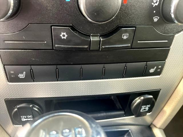 used 2009 Jeep Grand Cherokee car, priced at $7,950