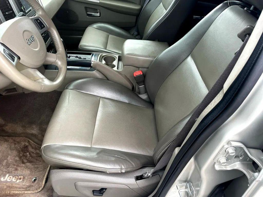 used 2009 Jeep Grand Cherokee car, priced at $7,950