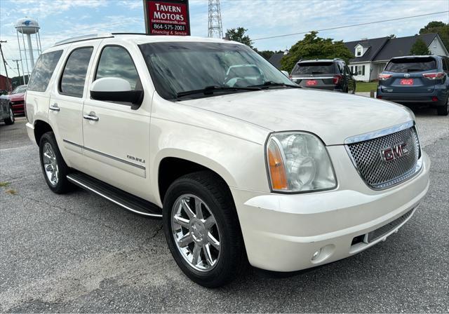 used 2013 GMC Yukon car, priced at $18,950