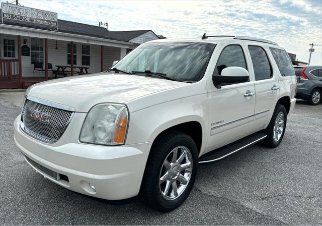 used 2013 GMC Yukon car, priced at $18,950