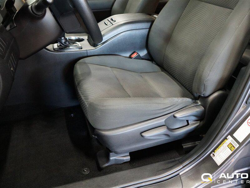 used 2019 Toyota Highlander car, priced at $27,998