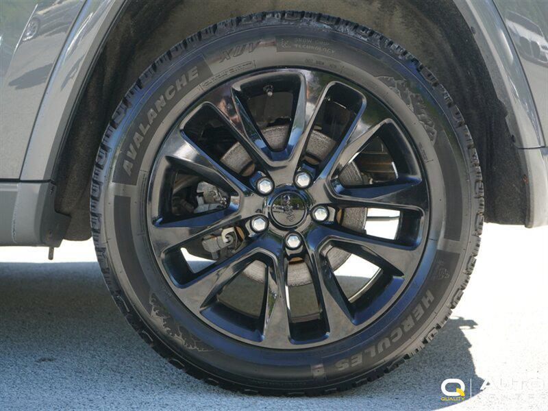 used 2021 Jeep Grand Cherokee car, priced at $24,998