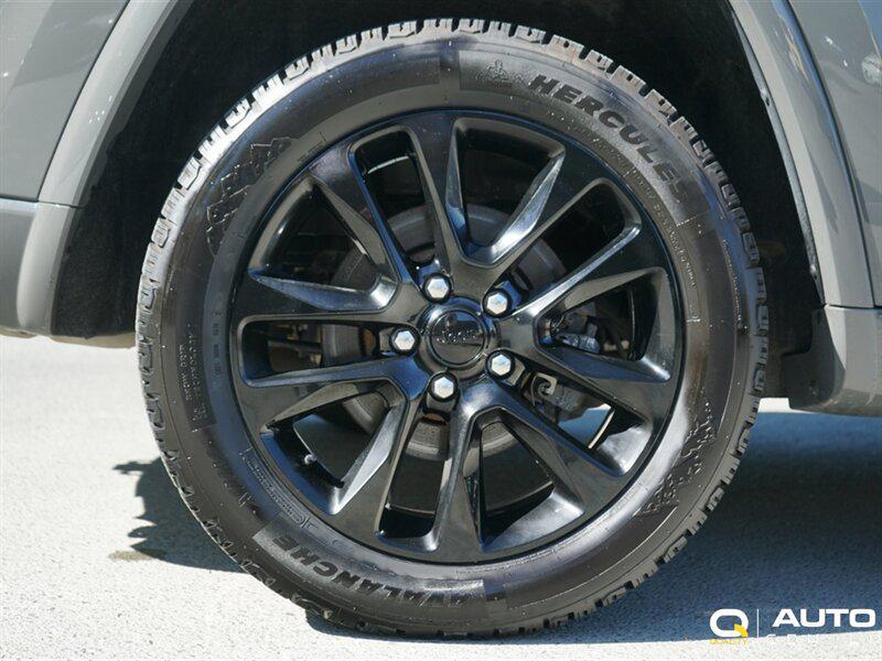 used 2021 Jeep Grand Cherokee car, priced at $24,998