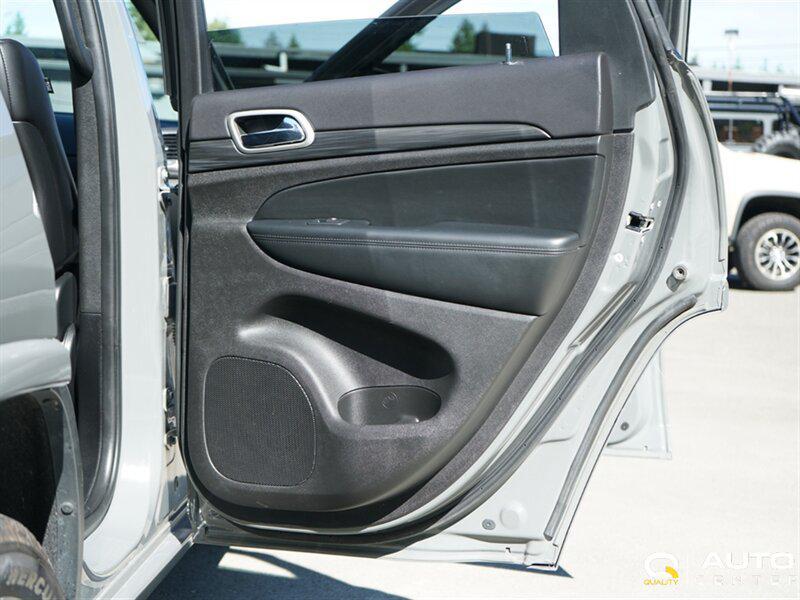 used 2021 Jeep Grand Cherokee car, priced at $24,998