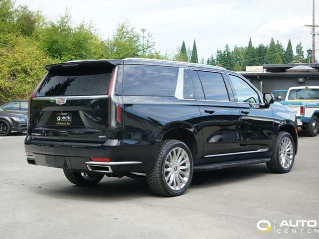 used 2022 Cadillac Escalade ESV car, priced at $59,998