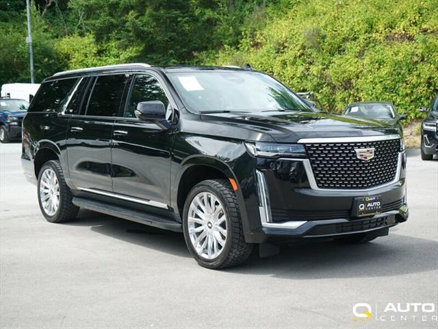 used 2022 Cadillac Escalade ESV car, priced at $59,998