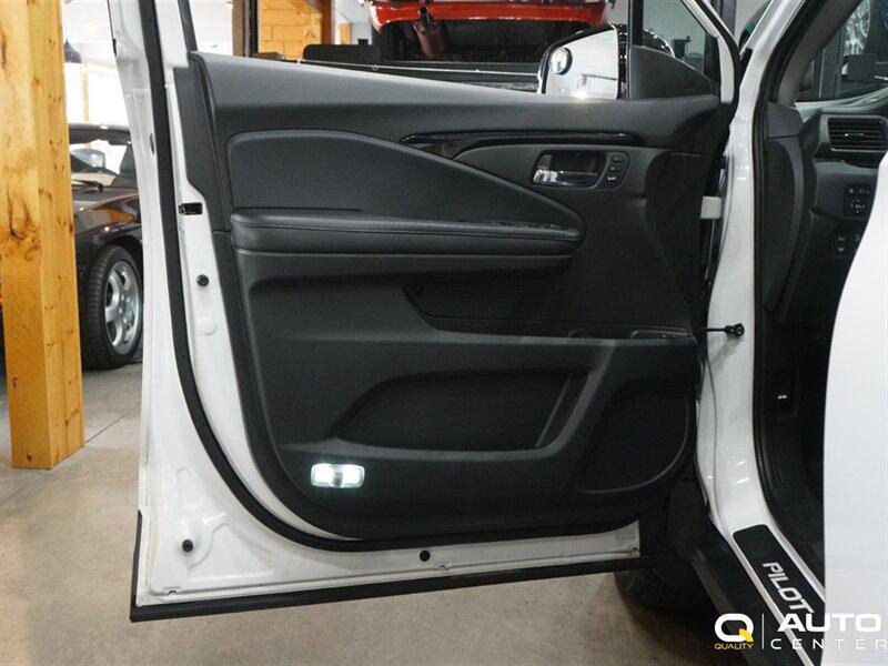 used 2020 Honda Pilot car, priced at $36,998