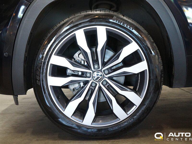 used 2021 Volkswagen Atlas Cross Sport car, priced at $32,998