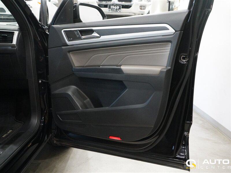 used 2021 Volkswagen Atlas Cross Sport car, priced at $32,998