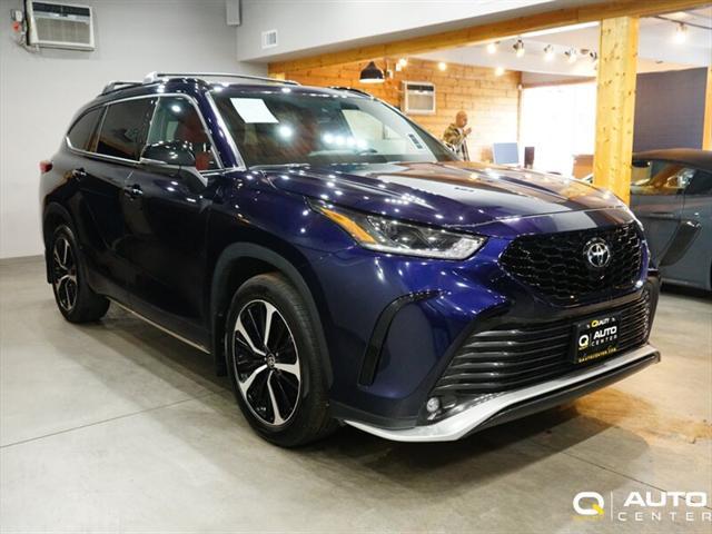 used 2021 Toyota Highlander car, priced at $37,998