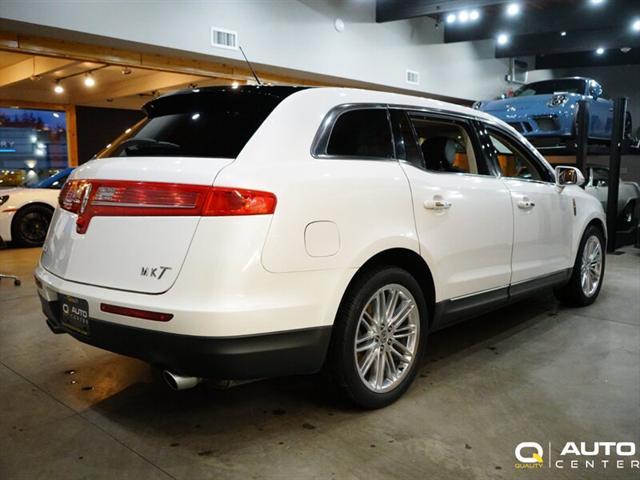 used 2019 Lincoln MKT car, priced at $28,998