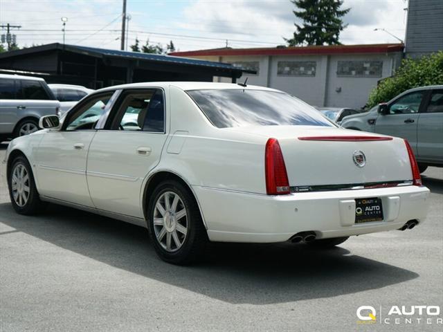 used 2006 Cadillac DTS car, priced at $9,998