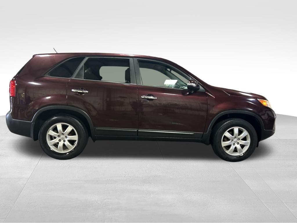 used 2013 Kia Sorento car, priced at $8,995