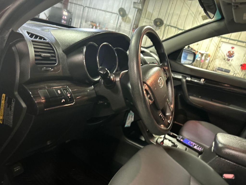 used 2013 Kia Sorento car, priced at $8,995
