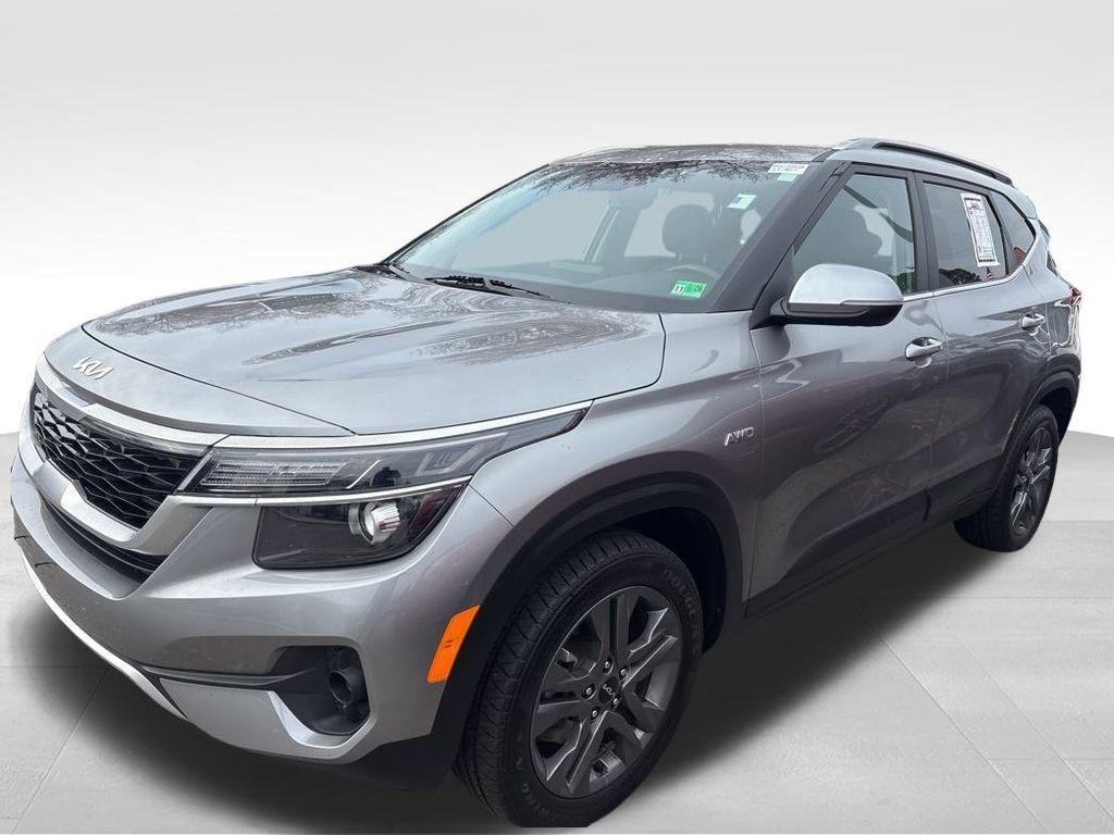 used 2023 Kia Seltos car, priced at $19,350
