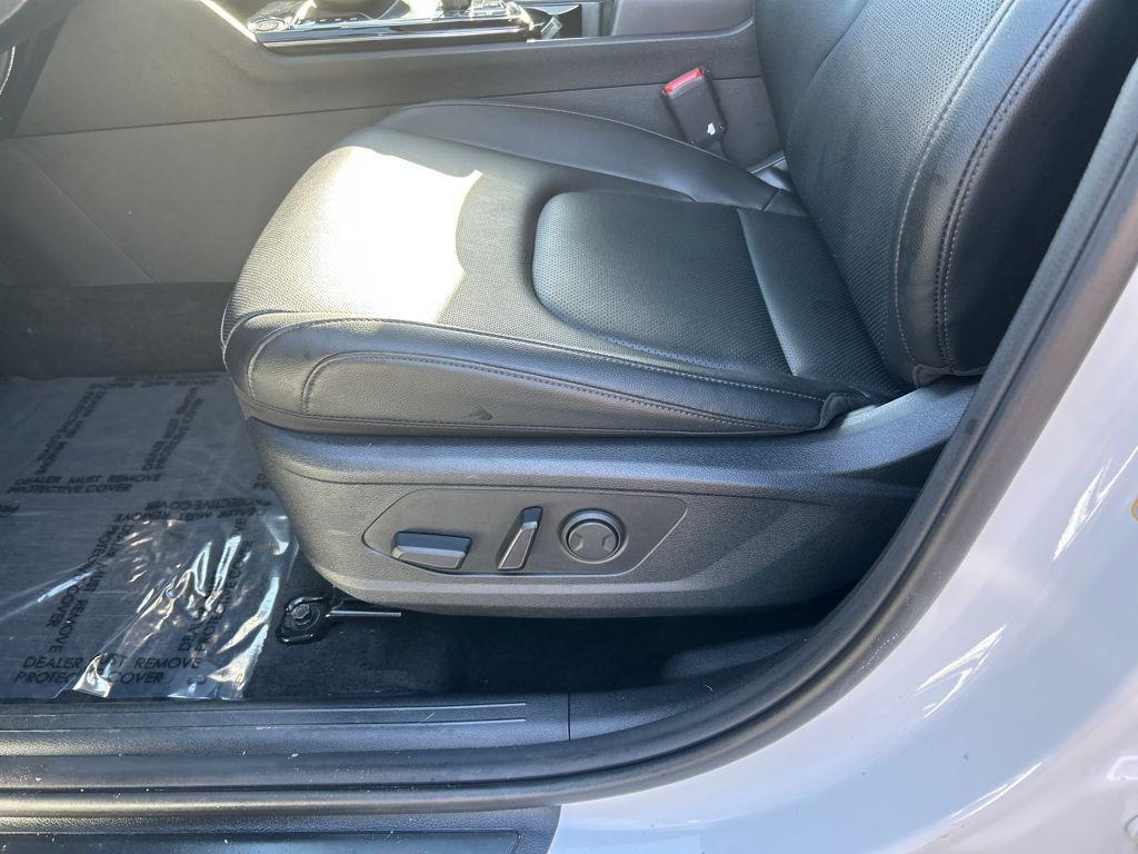 new 2025 Kia Sportage car, priced at $27,859