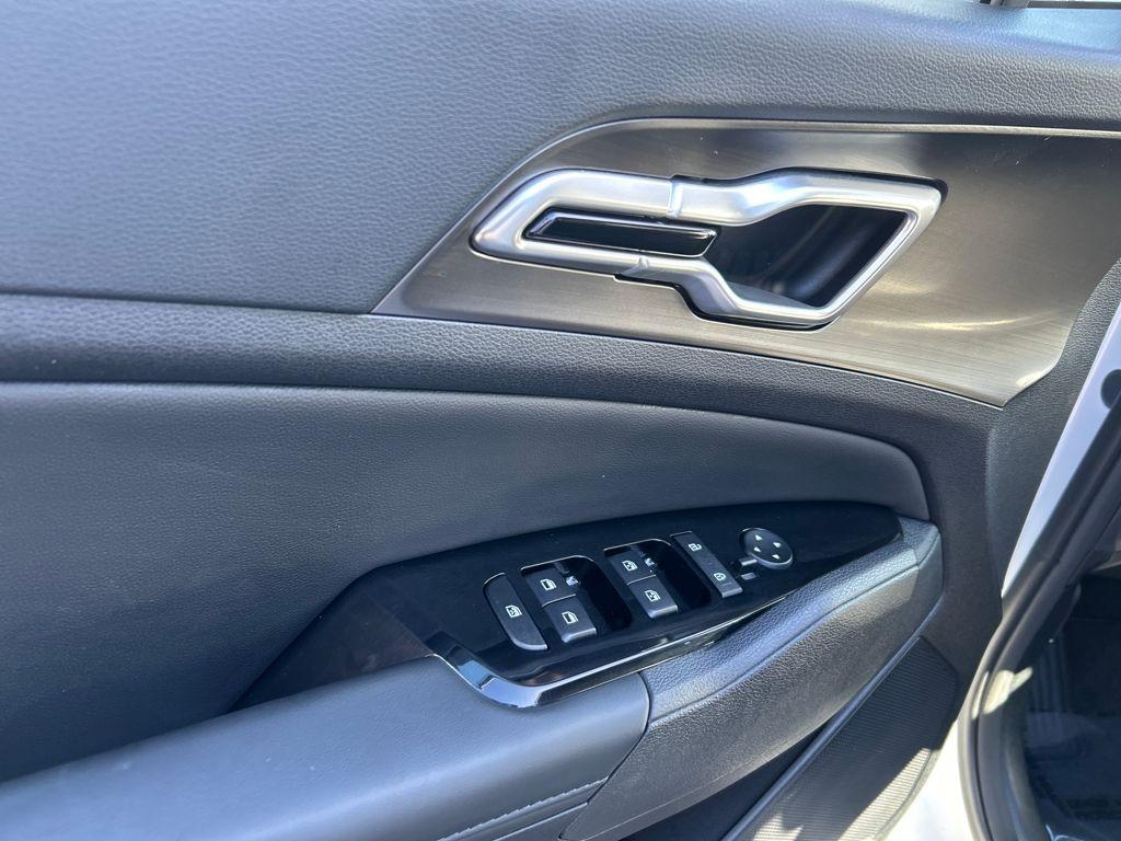 new 2025 Kia Sportage car, priced at $27,859