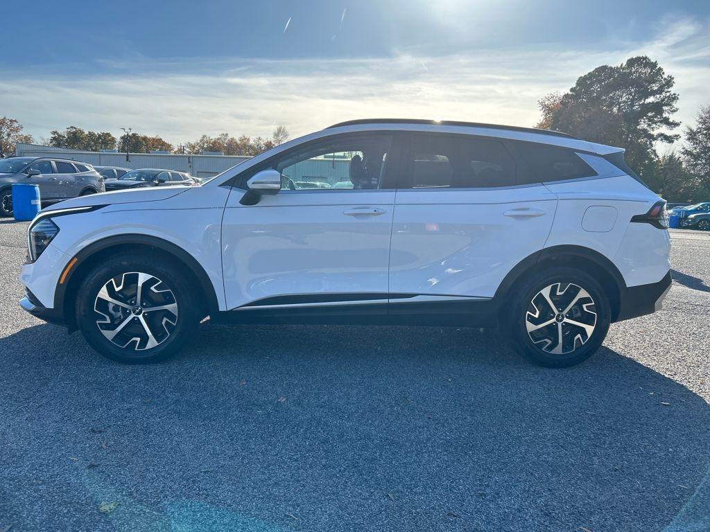 new 2025 Kia Sportage car, priced at $27,859