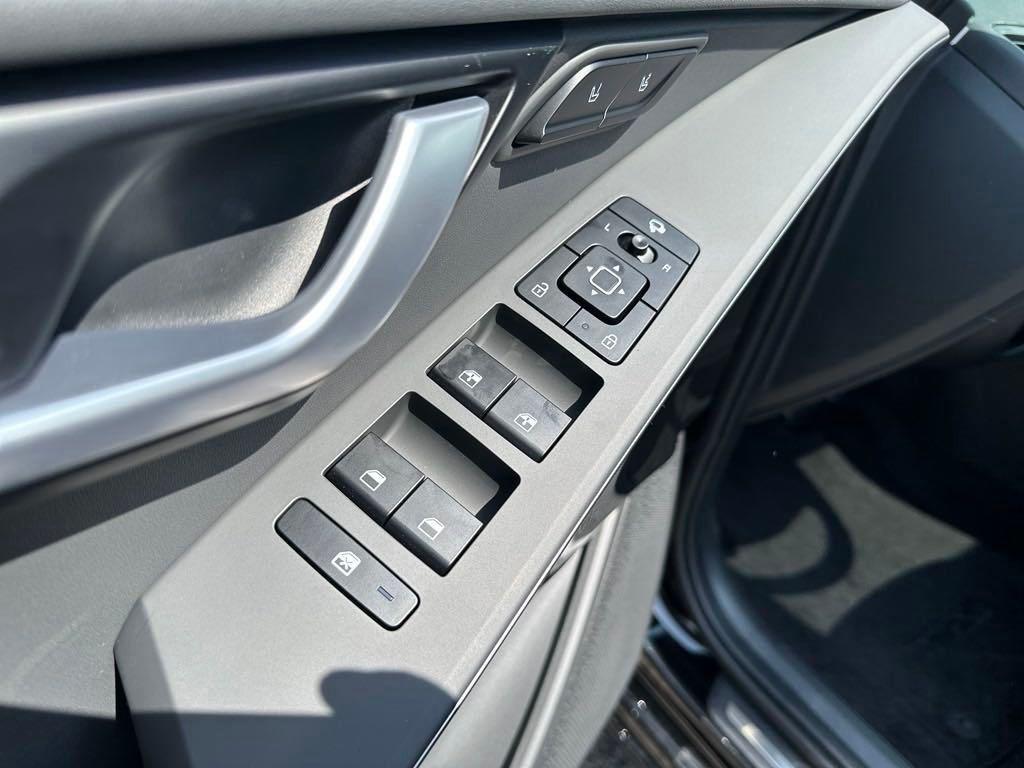 used 2023 Kia Niro EV car, priced at $37,998