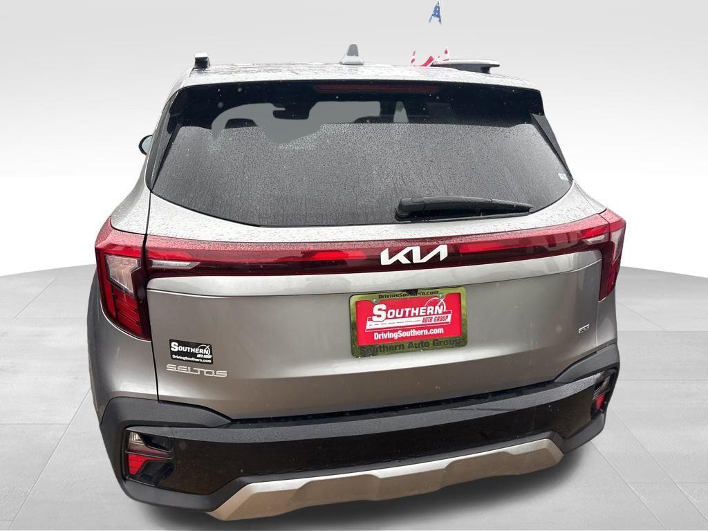 used 2024 Kia Seltos car, priced at $23,900