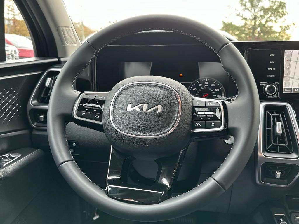 used 2023 Kia Sorento Hybrid car, priced at $36,998