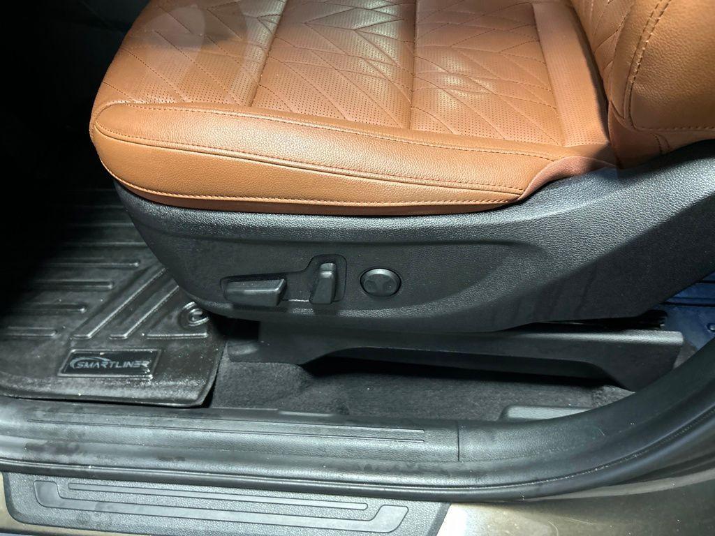 used 2024 Kia Telluride car