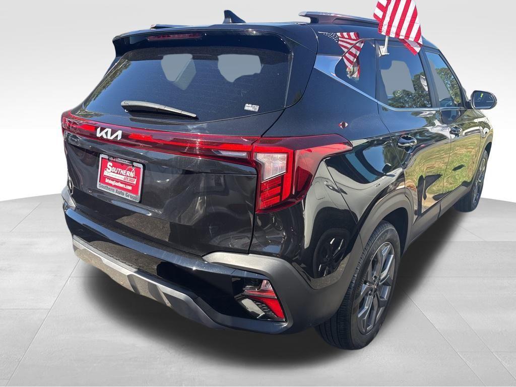 used 2024 Kia Seltos car, priced at $21,800