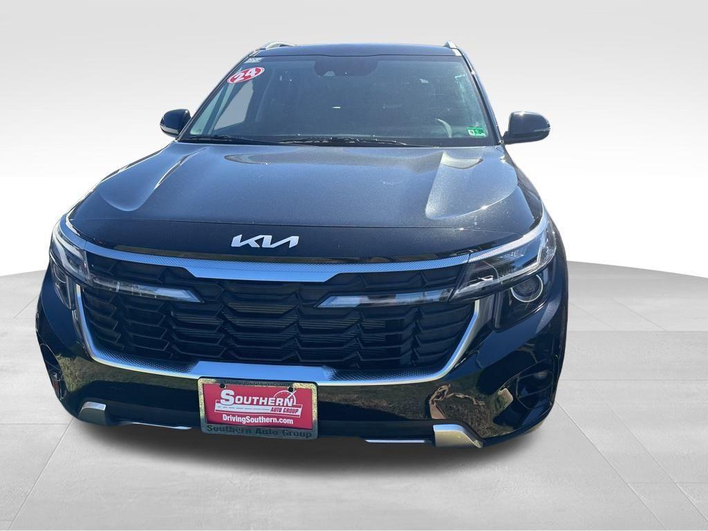 used 2024 Kia Seltos car, priced at $21,800