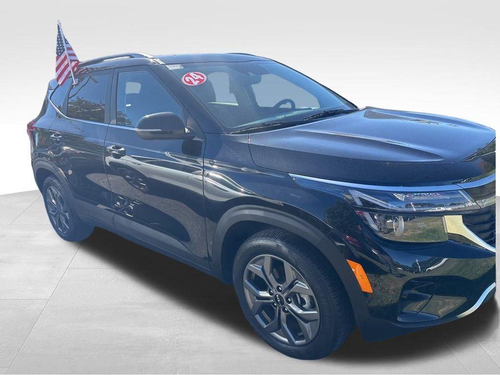 used 2024 Kia Seltos car, priced at $21,800