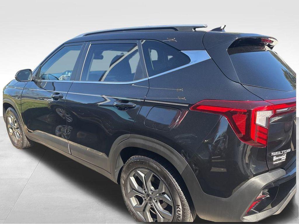 used 2024 Kia Seltos car, priced at $21,800