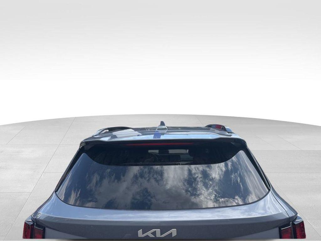 used 2022 Kia Sorento car, priced at $26,995
