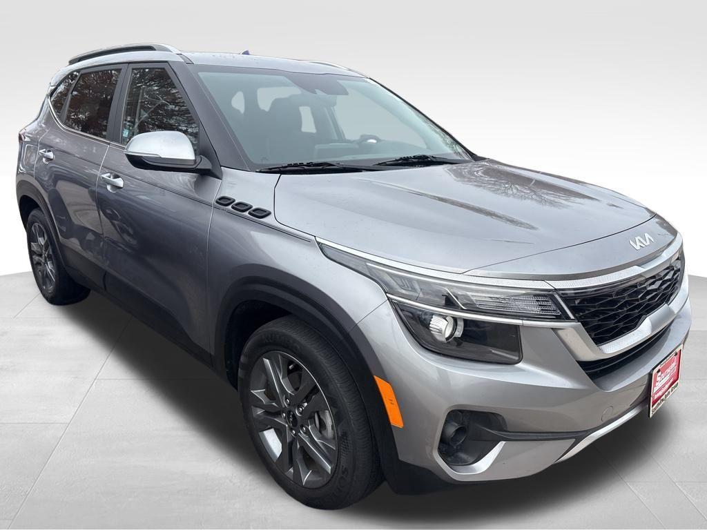 used 2022 Kia Seltos car, priced at $19,375