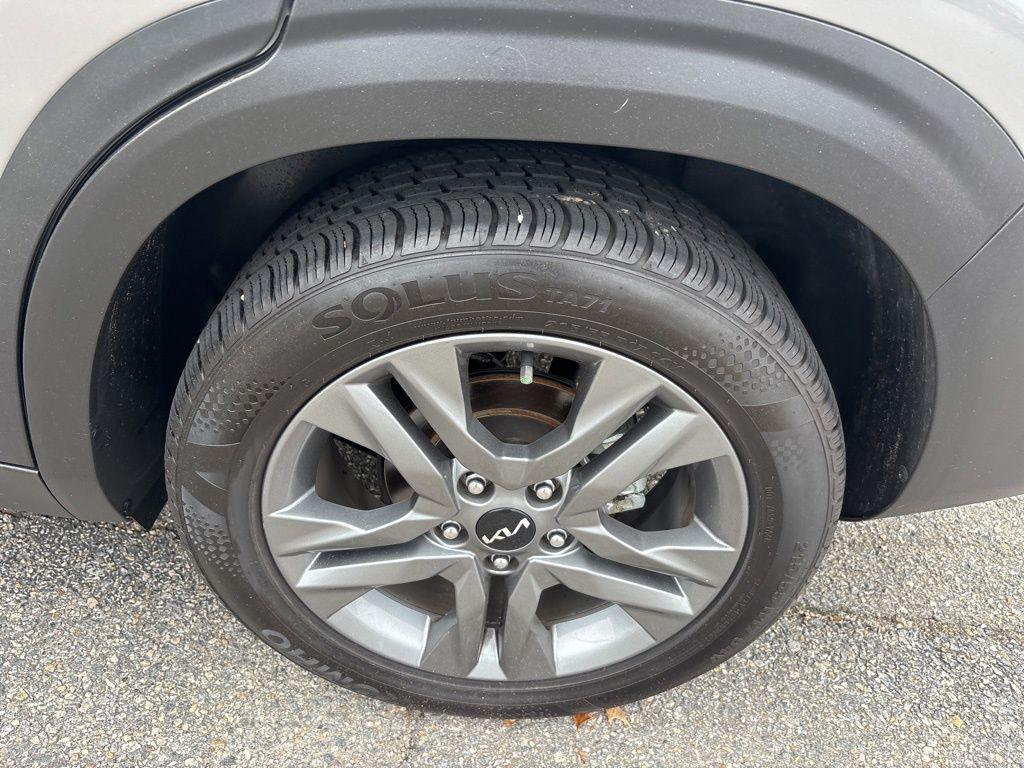 used 2022 Kia Seltos car, priced at $19,375