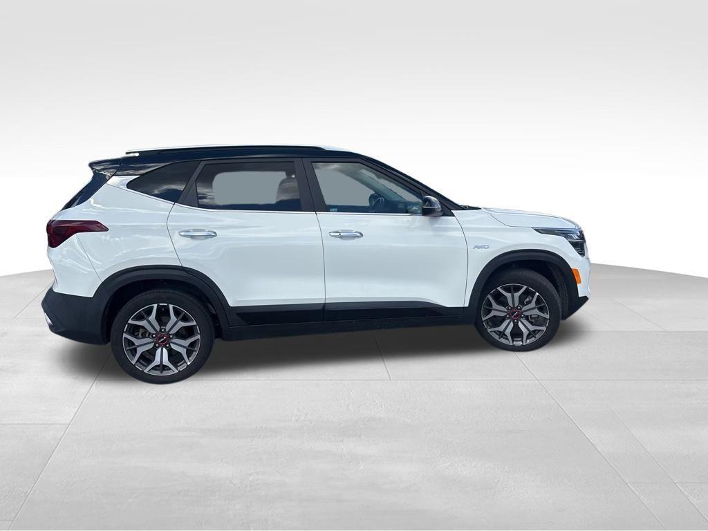 used 2022 Kia Seltos car, priced at $25,575