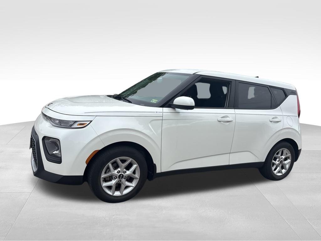 used 2020 Kia Soul car, priced at $16,991