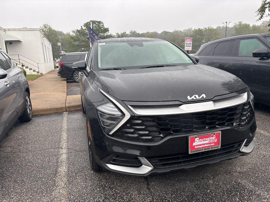 new 2025 Kia Sportage car, priced at $25,865